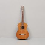 1092 8279 Gitarr